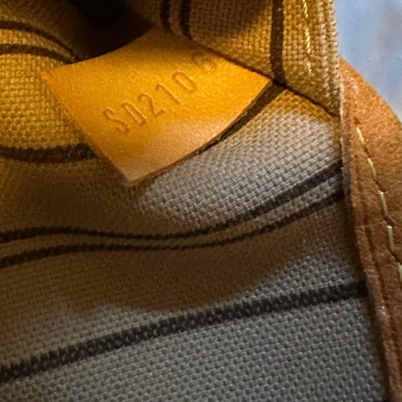 Louis Vuitton NeverFull - Picture 6 of 7